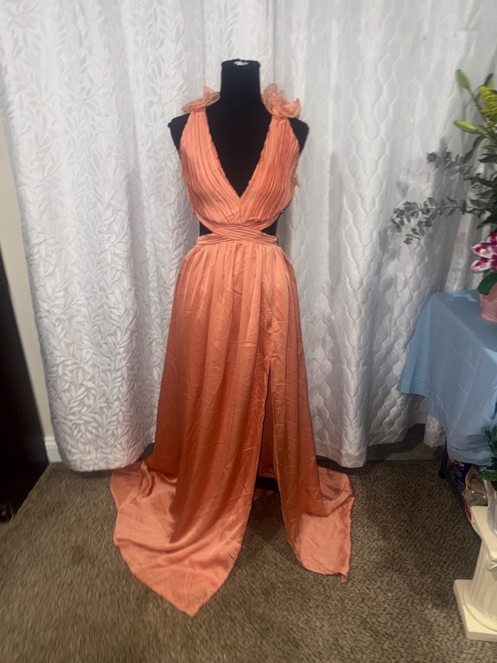 Maniju Coral Maxi Dress NWT Ruffle Top Side Slit Built-In Bra prom light weight